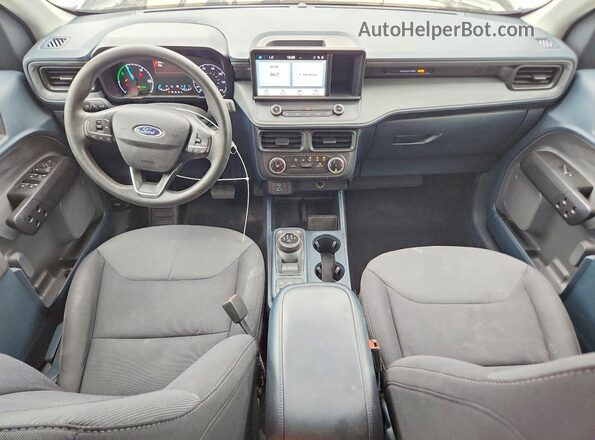 3FTTW8E35PRA19876 2023 FORD MAVERICK Silver Widok deski rozdzielczej