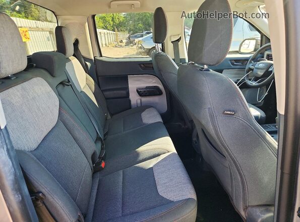 3FTTW8E37PRA32578 2023 FORD MAVERICK Silver Vista de los asientos traseros