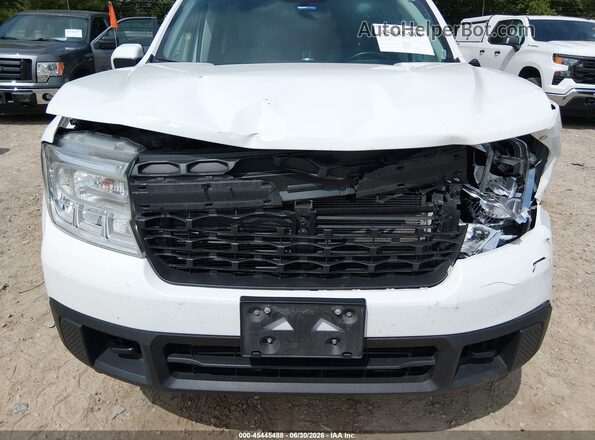 3FTTW8F94NRA55798 2022 FORD MAVERICK White Widok z przodu