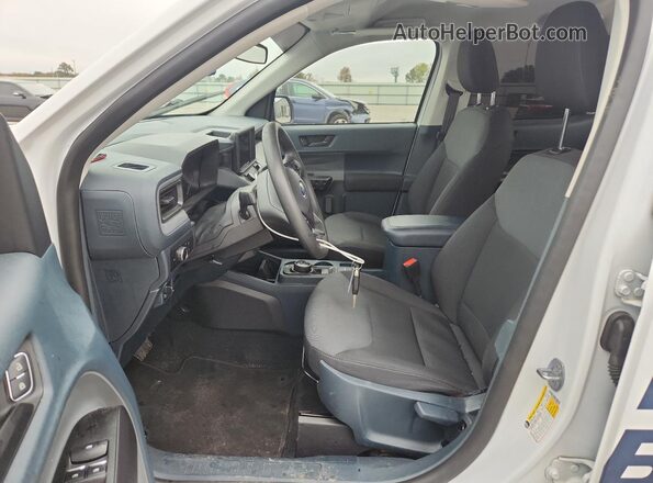 3FTTW8F99PRB00270 2023 FORD MAVERICK Белый Вид салона спереди