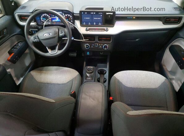 3FTTW8J98RRB45453 2024 FORD MAVERICK Белый Вид панели приборов