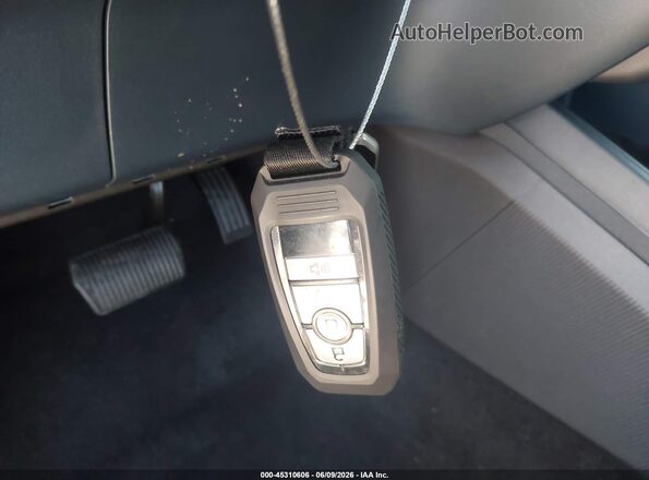 3FTTW8JA6SRA97516 2025 FORD MAVERICK Black Առջևի վահանակի տեսք