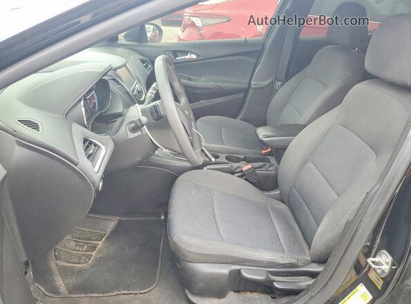 3G1BD6SM5JS650803 2018 CHEVROLET CRUZE Черный Вид салона спереди