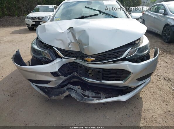 3G1BE5SM3HS565931 2017 CHEVROLET CRUZE Silver Widok z przodu