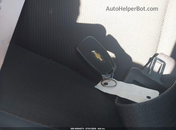 3G1BE5SM3HS565931 2017 CHEVROLET CRUZE Silver Widok deski rozdzielczej