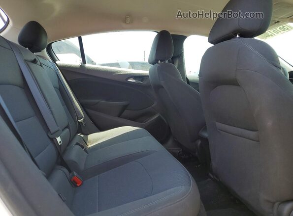 3G1BE6SM0JS551870 2018 CHEVROLET CRUZE White Rear seats view