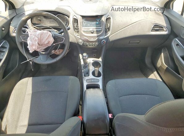3G1BE6SM0JS551870 2018 CHEVROLET CRUZE White Dashboard view