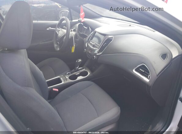 3G1BE6SM0KS603824 2019 CHEVROLET CRUZE Серебряный Вид салона спереди