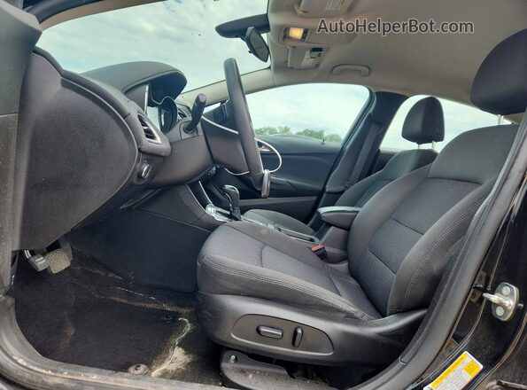 3G1BE6SM2JS531751 2018 CHEVROLET CRUZE Черный Вид салона спереди