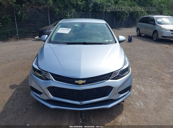 3G1BE6SM2JS584515 2018 CHEVROLET CRUZE Light Blue ხელსაწყოთა პანელის ხედი