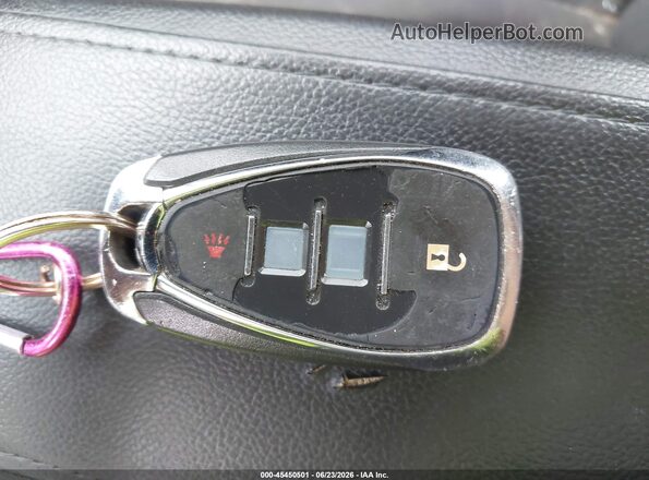 3G1BE6SMXHS612331 2017 CHEVROLET CRUZE Red Widok deski rozdzielczej