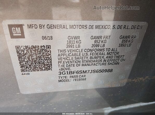 3G1BF6SM7JS650988 2018 CHEVROLET CRUZE Gray Engine compartment view