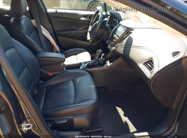 3G1BF6SM9JS565893 2018 CHEVROLET CRUZE Серый Вид салона спереди
