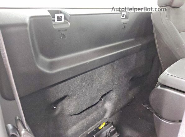 3GCNAAED2RG327464 2024 CHEVROLET SILVERADO White უკანა სავარძლების ხედი