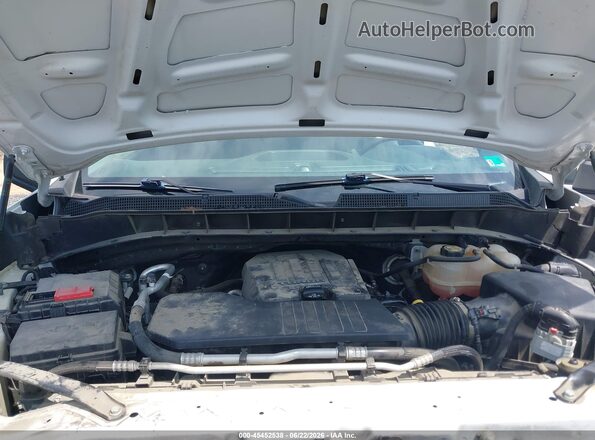 3GCNAAEK6NG542127 2022 CHEVROLET SILVERADO White Widok z przodu