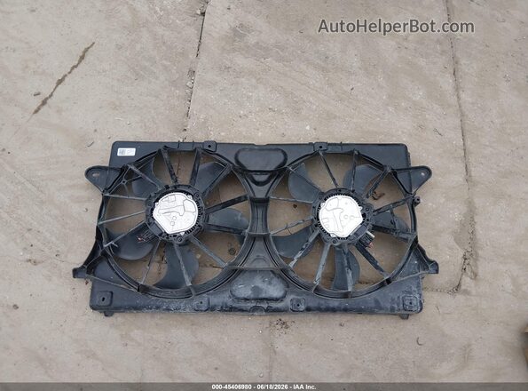 3GCNWAEH5KG285883 2019 CHEVROLET SILVERADO Белый Вид щитка приборов