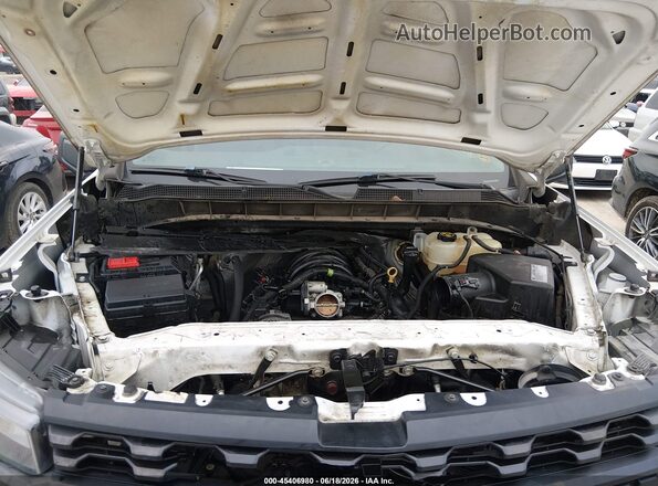 3GCNWAEH5KG285883 2019 CHEVROLET SILVERADO Белый Вид сзади