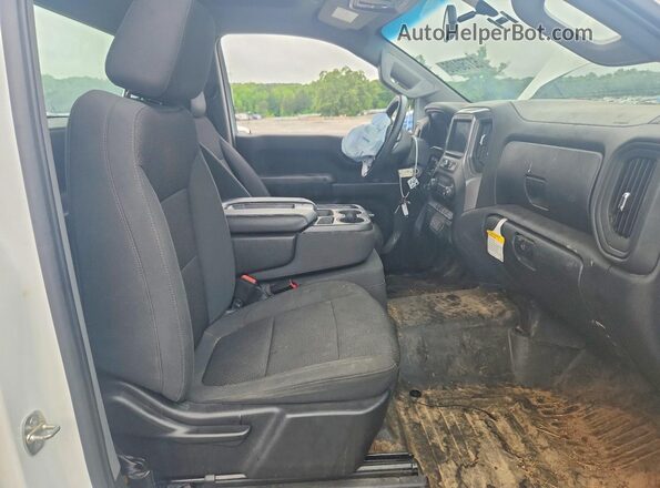 3GCNWAEH6MG105670 2021 CHEVROLET SILVERADO Белый Вид задних сидений