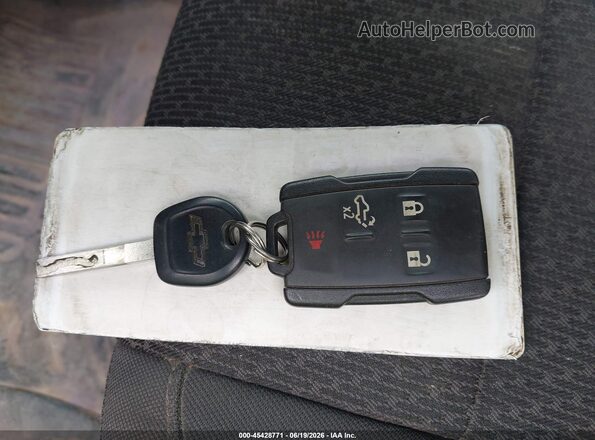 3GCNYAEF7LG126633 2020 CHEVROLET SILVERADO Белый Вид панели приборов