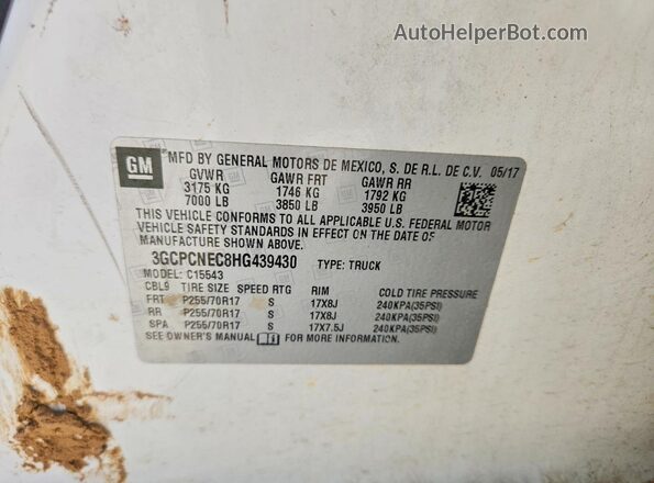 3GCPCNEC8HG439430 2017 CHEVROLET SILVERADO White Widok komory silnika