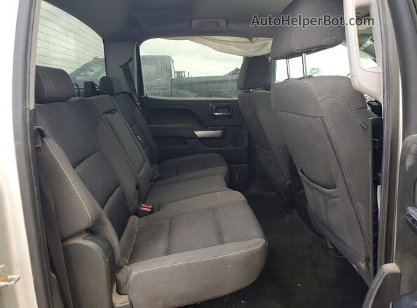 3GCPCREC0HG226186 2017 CHEVROLET SILVERADO Silver Widok tylnych siedzeń