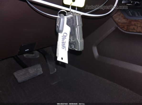 3GCPCREC0JG596205 2018 CHEVROLET SILVERADO Black Vista del salpicadero