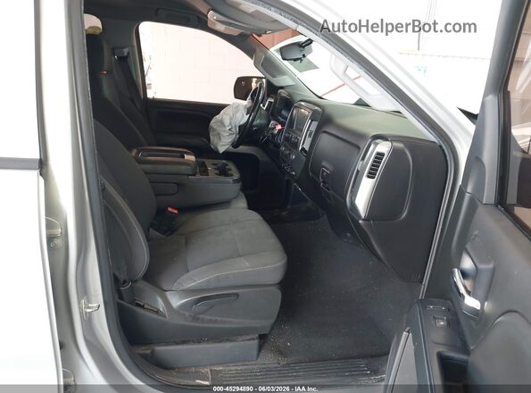 3GCPCREC2JG587327 2018 CHEVROLET SILVERADO Silver წინა სალონის ხედი