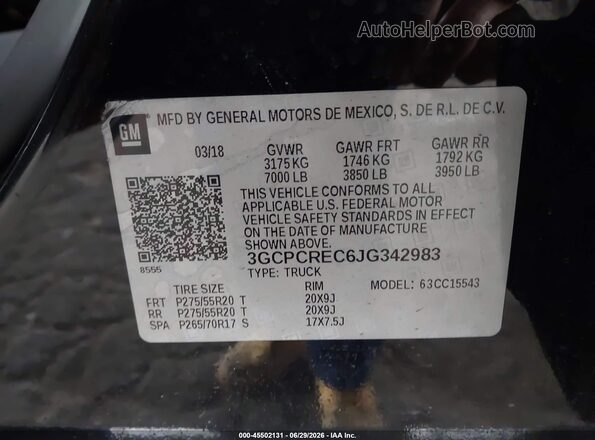 3GCPCREC6JG342983 2018 CHEVROLET SILVERADO Black Vista del compartimento del motor