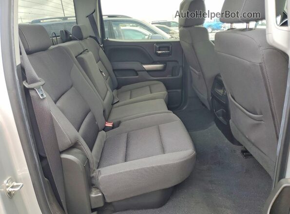 3GCPCREC6JG613833 2018 CHEVROLET SILVERADO Silver Rear seats view