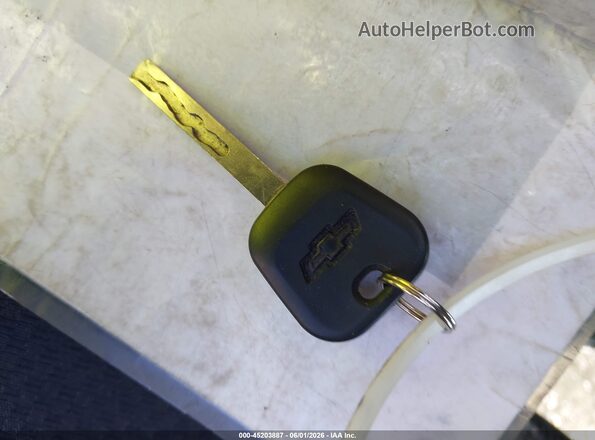 3GCPCREC8HG516532 2017 CHEVROLET SILVERADO Silver Առջևի վահանակի տեսք