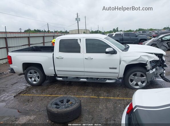 3GCPCSEC0HG434916 2017 CHEVROLET SILVERADO White Widok wnętrza z tyłu