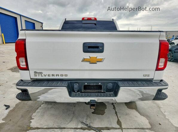 3GCPCSEC1JG335298 2018 CHEVROLET SILVERADO White Вид ззаду