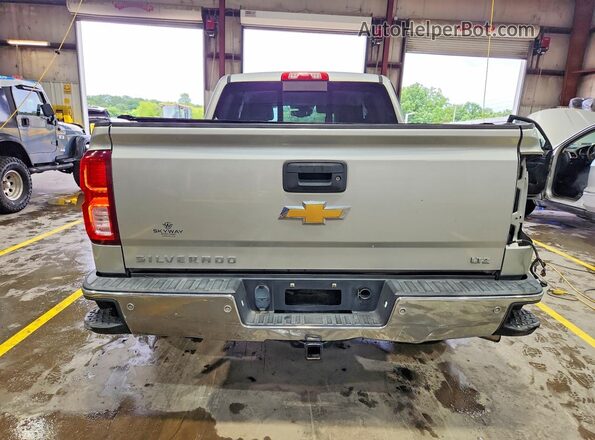 3GCPCSEC4JG402444 2018 CHEVROLET SILVERADO Silver Widok z tyłu