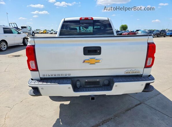 3GCPCTEC0HG189993 2017 CHEVROLET SILVERADO White Вид ззаду