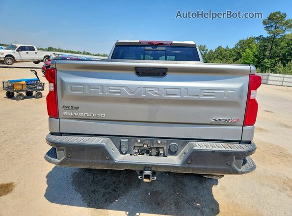 3GCUDHE80RG163582 2024 CHEVROLET SILVERADO Silver Widok z tyłu