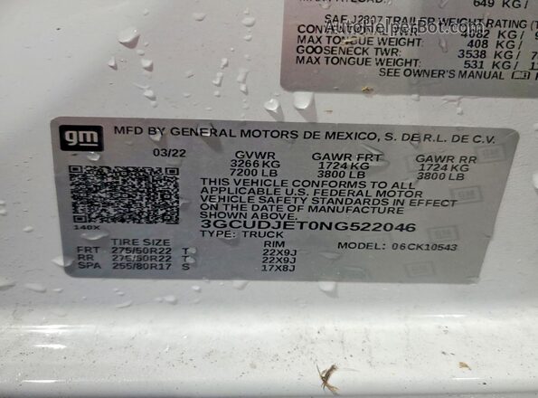3GCUDJET0NG522046 2022 CHEVROLET SILVERADO White Vista del compartimento del motor