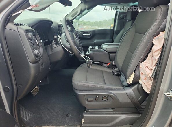 3GCUKCED8TG127071 2026 CHEVROLET SILVERADO Gray Front interior view