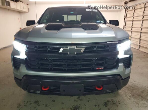 3GCUKFED3SG338954 2025 CHEVROLET SILVERADO Silver წინა ხედი