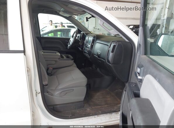 3GCUKNEC3GG156213 2016 CHEVROLET SILVERADO White Front interior view