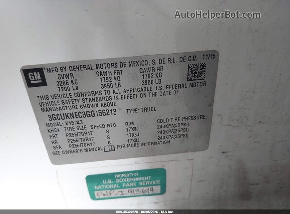 3GCUKNEC3GG156213 2016 CHEVROLET SILVERADO White Engine compartment view