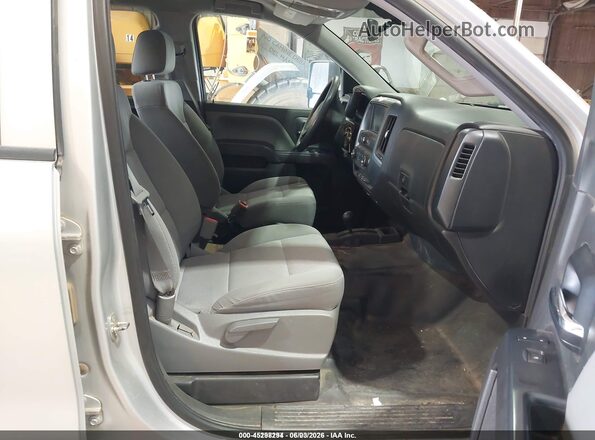 3GCUKNEH2GG302161 2016 CHEVROLET SILVERADO Silver წინა სალონის ხედი
