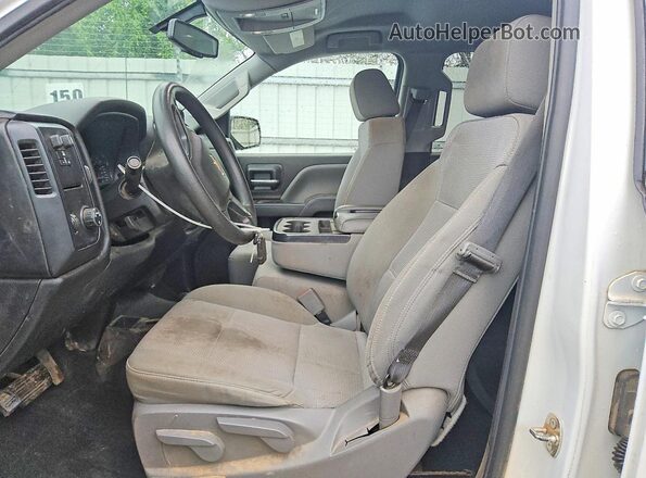 3GCUKPECXJG577493 2018 CHEVROLET SILVERADO White Вид салону спереду