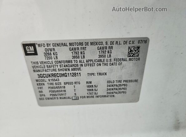 3GCUKREC0HG112811 2017 CHEVROLET SILVERADO White Vista del compartimento del motor