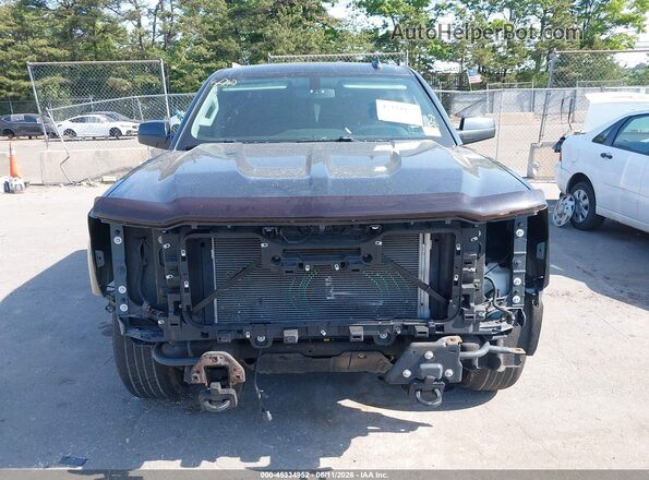 3GCUKREC0HG375915 2017 CHEVROLET SILVERADO Green Widok z przodu