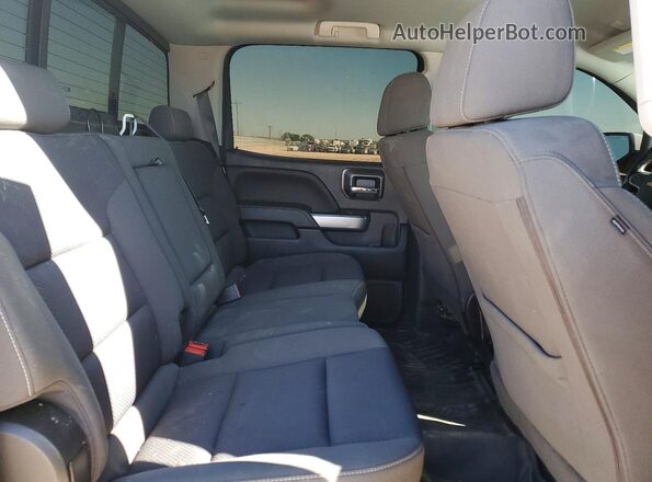 3GCUKREC0JG431759 2018 CHEVROLET SILVERADO White Rear seats view