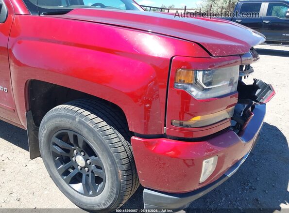 3GCUKREC0JG445239 2018 CHEVROLET SILVERADO Red Widok zestawu wskaźników