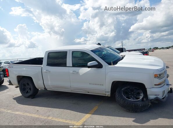 3GCUKREC1HG324133 2017 CHEVROLET SILVERADO White ხელსაწყოთა პანელის ხედი