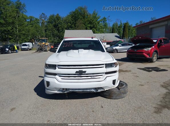 3GCUKREC1JG583968 2018 CHEVROLET SILVERADO White Vista del salpicadero