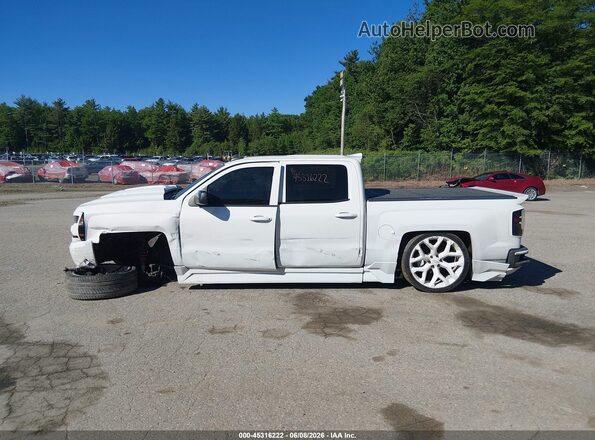 3GCUKREC1JG583968 2018 CHEVROLET SILVERADO White Vista interior trasera
