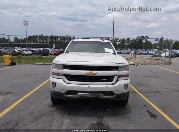 3GCUKREC2GG174984 2016 CHEVROLET SILVERADO Белый Вид щитка приборов
